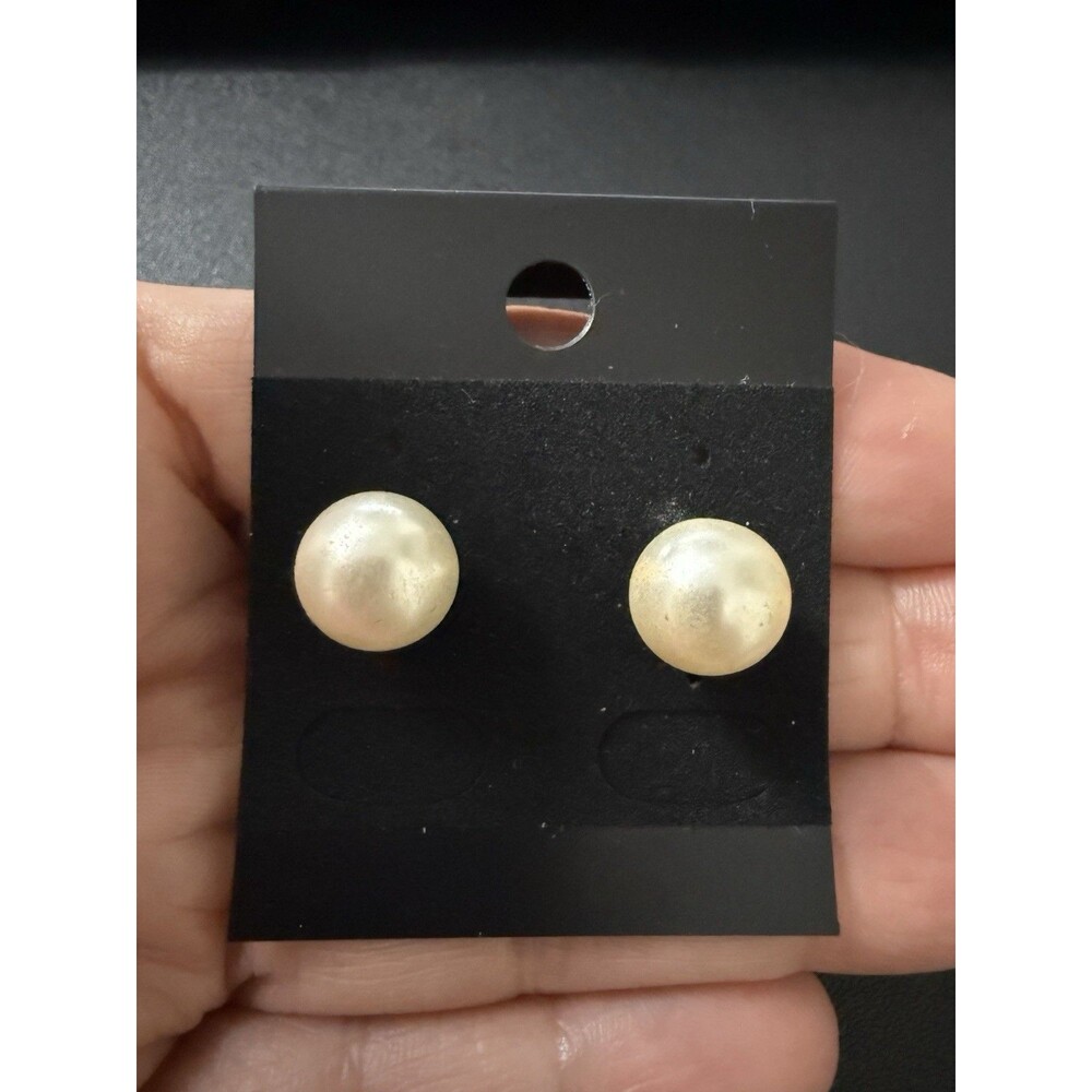Vintage Cream Faux Pearl Sphere Ball Silver Tone Stud Pierced Earrings 3/8"
